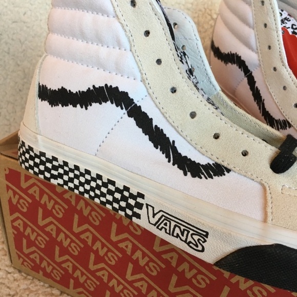 NWT Vans Sk8-Hi Reissue DIY Skate Shoe W 7, M 5.5 - Picture 8 of 8